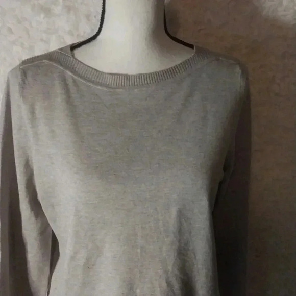 REVOLVE 525 America Sweater Size L - Picture 2 of 9